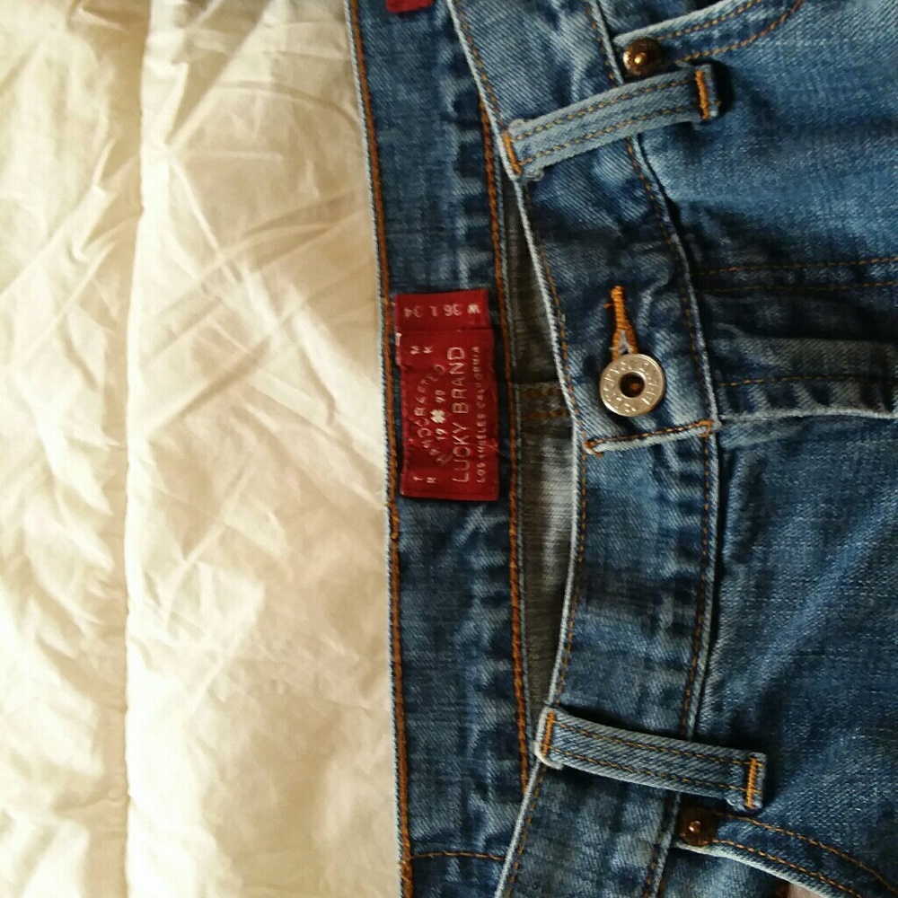 Jeans - Picture 3 of 7